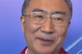 2015年48岁再创业，零跑董事长朱江明：我是浙商再出发典范！#创新浙江  #第七届世界浙商大会视频封面