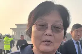 全国人大代表赵冬苓：文艺工作者一定要深入自己文化土壤汲取营养 