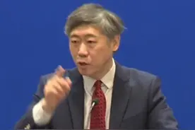 李稻葵：当前经济最大的短板是内需不足，不是老百姓躺平，卷得凶得很，什么事都是红海视频封面