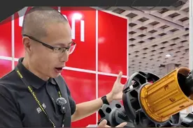 【台北自行车展】一米长的超大花鼓到底有多响？ #骑行 #公路车 #台北车展