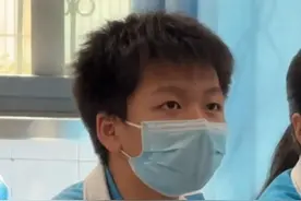 15岁初中生一考免三考，直接读硕士，“不要被小挫折影响，干就完了”#初中生 #少年班 #逆袭视频封面
