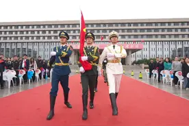 盛世华诞，举国欢庆。9月29日，准格尔旗举行视频封面