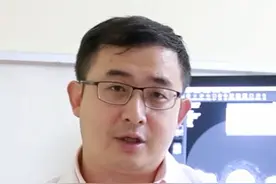 止痛药该吃还是得吃，术后伤口流水未必是坏事，不适随时随访#门诊日常 #医生 #医生日常 #健康 视频封面