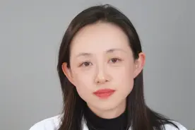 黑色素瘤为什么恶性程度高？身上长黑痣一定要警惕！！！ #长痣 #黑色素瘤 #黑色素痣 #皮肤博士起珏视频封面