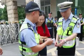 空地联动！考生遗失身份证，警察用无人机仅5分钟送达。#2025高考必胜 #高考 #秀我中国视频封面