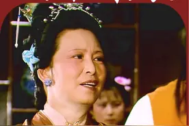 为何宝钗叫薛姨妈为妈，而宝玉叫王夫人为太太？古时称呼真讲究视频封面