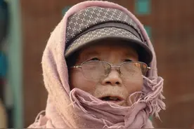 因为有妈妈在，所以还能继续当小孩！ #三根葱男团