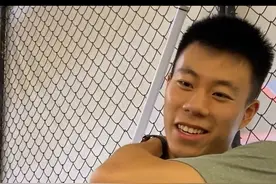 金金：住在一个酒店团队氛围很好，融入很快！#NBA #张镇麟3分 #篮球 视频封面