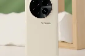 解锁真我GT5 Pro 八大隐藏功能，我能玩一天 #realme #真我gt5pro视频封面
