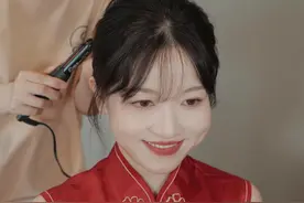 🤩新娘清透裸妆，绝绝子！ 亲爱的家人们视频封面