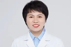 如果你也有眼皮红肿瘙痒而且越挠越痒，你可能是得了神经性皮炎了#神经性皮炎  #医学科普   #硬核健康科普行动  #守护敏感的ta  #医疗创作者培优计划视频封面