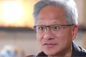 黄仁勋：中国AI市场无论有没有英伟达都会进步，华为是对手不是敌人#大象主播说 @主持人任炜