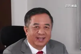 挪用2.45亿元公款，曲线收购伊利国有股份，#伊利原董事长郑俊怀再获刑   #周刊君热点视频封面