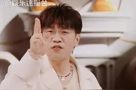 #王铮亮为获得准岳父的认可学打球 太狠了，都学球学到打到冠军 #王铮亮 #娱乐评论大赏 @DOU+小助手