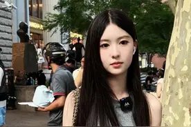 理性抽象小姐姐，喜欢男生有”女性特质“ #上海 #街头采访 #爱情 #脱单 #是你喜欢的类型