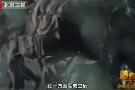 1930年9月，在其他人都主张进攻南昌、九江、长沙时