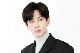 欢瑞当年签约的4个小白，任嘉伦成毅都成顶流，唯独他自毁前程#任嘉伦 #成毅 #刘学义 #秦俊杰 #娱乐评论大赏