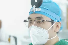 #鼻涕带血#耳鼻喉赵宇 #热点视频封面