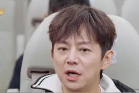 #何老师  玩密室被拒 因为 45 岁以上不让进 #我们的宿舍