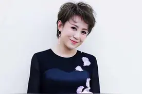 开心麻花当年签约的5位小白，沈腾马丽都成喜剧顶流，唯独他一手好牌打得稀烂#艾伦 #常远 #王宁 #沈腾 #马丽