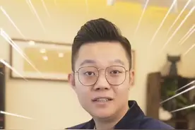 你们佩戴珠宝首饰时，左右手有没有什么讲究#翡翠 #黄金首饰 #珠宝首饰 @抖音短视频 @DOU+小助手 视频封面