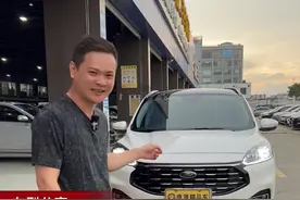 开了2年的2.0T锐际二手车值多少？ 这叫鸡肥又轻秤不过分吧？#锐际 #二手车视频封面
