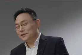 罗振宇：现代医学让人类寿命“买三送一”，再撑十年会享受更好的科技服务！#秀我中国  #罗振宇  #现代医学视频封面