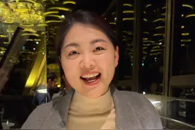 坐在 56 层的高楼上吃法餐，盼盼感慨：还是家里的大米饭更好吃！人生就是一个不断体验的过程，正因为有不同文化的碰撞，才有了更加丰富多彩的世界视频封面