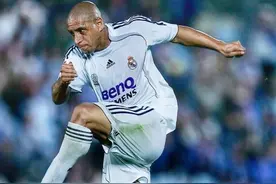 卡洛斯踢前锋怎么样？ #足球⚽ #卡洛斯 #大罗