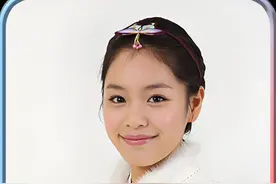 真假母女,夫人的双面人生 #宅家dou剧场 #韩剧 #家庭 #命运之花 #爱情 #励志视频封面