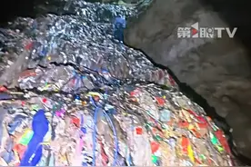 6月8日，湖南慈利续报溶洞垃圾处理进展：已清理51吨，立案14起。#张家界溶洞垃圾问题4人被停职视频封面