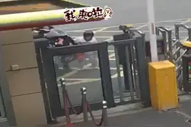 萌气十足实在太可爱啦！谢谢你们哟~ #萌娃 #你好2025 #你可以永远相信中国消防 #蓝朋友的守护 @永州消防视频封面