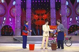 2002年春晚小品《花盆儿》 表演者：黄宏、巩汉林、凯丽 #小品视频封面