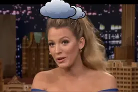 #布莱克莱弗利 说整个假期都在看老公#小贱贱 和别的女人的亲热戏，因为大家都想看#死侍 #瑞安雷诺兹视频封面