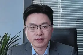 项目经理私刻合同章，合同还有效吗? #施工合同 #工程 #尊宪崇法 #e法润京华 #南京工程律师邹金俊视频封面