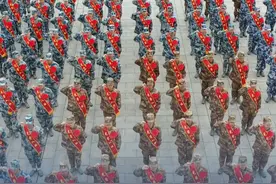 3月20日 湖南张家界，三年钻研告别家人只为参军，587名定向培养军士入伍出征，将为军队航空领域贡献力量。#航空视频封面