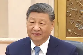 现场视频！习近平：中孟两国人民友好交往源远流长 视频封面