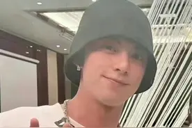 #王鹤棣参加婚宴 到底是谁结婚，比婚礼司仪还多才多艺#王鹤棣 #王传君 #娱乐评论大赏