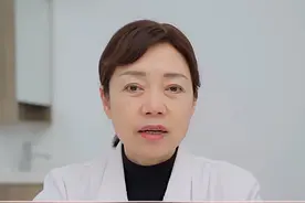 孩子卡了鱼刺，千万不要吞饭、喝醋 #医学科普 #鱼刺卡喉 #育儿视频封面