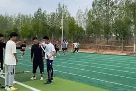 “祝中考胜利，顺利上岸”#愿你全力以赴不留遗憾 #初三加油视频封面