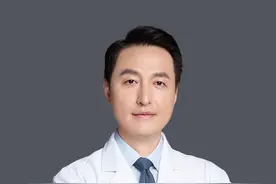 得了#跟腱炎 该怎么治疗？#运动损伤 #运动医学 #运动 #健身 #跟腱视频封面