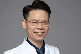 董小姐事件背后，你以为的“精英教育”，正在养废孩子！ #健康乘风计划 #抖出健康知识宝藏 #家庭教育视频封面