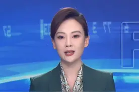 广州50多人凌晨4点穿白衣列队行走，官方:系集体“辟谷”!涉事人员多为60岁以上老人已全部离开(光明网)视频封面