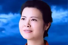 陈敏中音《天边/鸿雁/今夜无眠/那一天/呼伦贝尔大草原》视频封面