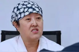 假体取出后用不用穿塑身衣？有哪些注意事项？ #八大处杨庆华 #假体取出 #假体 #硬核健康科普行动视频封面