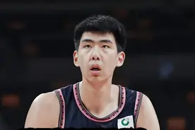 陈国豪去留再生悬念，广东队休赛期补强提速，徐昕冲击欧洲拉练