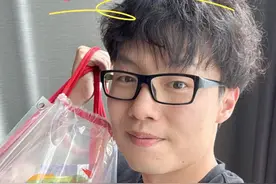 长沙马拉松这个参赛包，居然让我一个湖南人产生了骄傲感！ #2024长沙马拉松 #长沙马拉松 #马拉松参赛包 #抖音送你去跑马视频封面