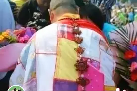 佛祖：为何只有107个，是谁还没有来
睡罗汉：报一丝报一丝，睡过了，我来咯~#素全法师 #抗险救灾 #感人视频封面