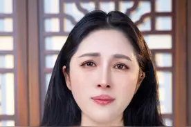 小年轻宁愿偷钱坐牢也不敢网贷逾期 #监控下的一幕 #网贷 #偷窃 #小月说 #抖音热评视频封面