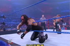 送葬者竟然被619，巴蒂斯塔接力给上脊柱重摔（上）#wwe